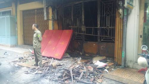 Cháy nhà 6 người chết ở TP.HCM, 2 người nhảy lầu